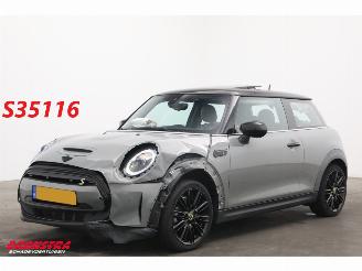 Avarii autoturisme Mini Electric SE Yours 33 kWh Pano ACC Navi Clima SHZ Leder Apple/Android Camera PDC 2022/3