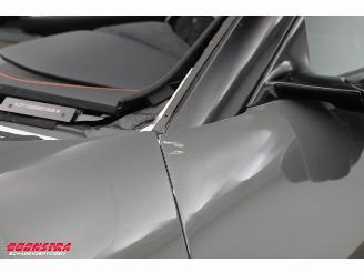 Ferrari  6.5 V12 Lift Full-Carbon 360­° Pano Pass-Display Daytona Burmester LHRZ Massage Two-tone picture 7