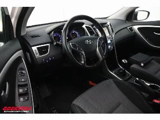 Hyundai I-30 1.6 GDI Go! Cruise Navi Clima Bluetooth Camera PDC picture 22