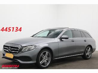 Vaurioauto  passenger cars Mercedes E-klasse Estate 220 d Aut. Premium Pano Cruise Navi Clima SHZ Camera PDC AHK 2018/4