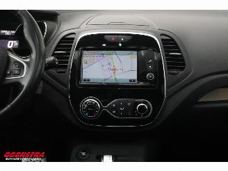 Renault Captur 1.2 TCe Aut. Intens Pano Clima AHK Camera Cruise picture 16