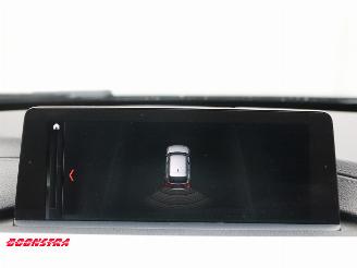 BMW 3-serie 318i Aut. M-Sport PDC Clima Navi LED LMV HIFI picture 25