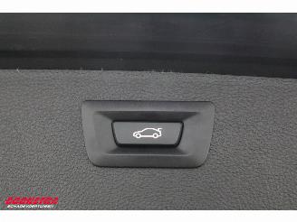 BMW 3-serie 318i Aut. M-Sport PDC Clima Navi LED LMV HIFI picture 20