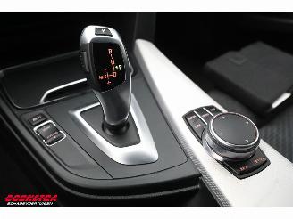 BMW 3-serie 318i Aut. M-Sport PDC Clima Navi LED LMV HIFI picture 23