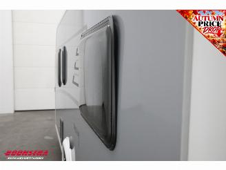 Eriba  Nova Light 442 Elegance Luifel Lengtebed Middenkeuken LMV picture 7