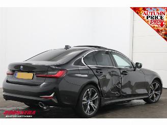 BMW 3-serie 330e High Executive HUD Pano Memory Camera SHZ Leder LED picture 3