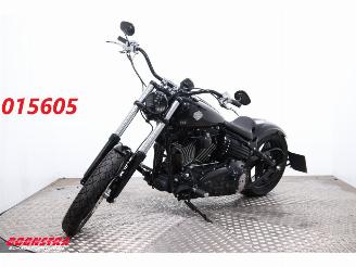 skadebil auto Harley-Davidson Softail Rocker FXCWC KessTech 11.473 km! 2010/6