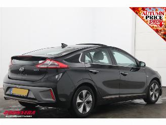 Hyundai Ioniq Premium EV Camera Infinity Pano Memory Audio Clima LED Navi picture 3