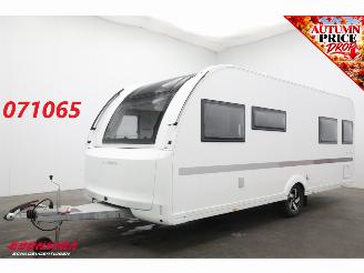 skadebil caravan Adria  Adora 572 UT All-in Airco Lengtebed LMV DeLonghi ATC 2026/8