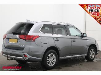 Mitsubishi Outlander 2.0 PHEV Business Edition 4x4 Camera AHK Clima Cruise Navi picture 3