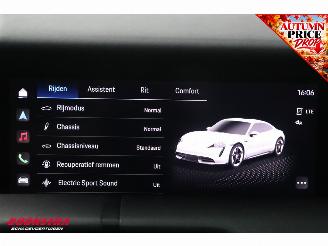 Porsche Taycan 93.4 kWh Perf.Bat.+ Chrono Pano ACC PASM Bose 360° Memory Chalk picture 32