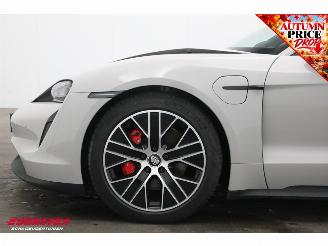 Porsche Taycan 93.4 kWh Perf.Bat.+ Chrono Pano ACC PASM Bose 360° Memory Chalk picture 13