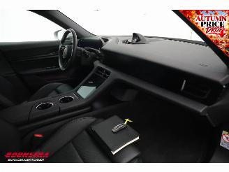 Porsche Taycan 93.4 kWh Perf.Bat.+ Chrono Pano ACC Bose 360° Memory Chalk picture 14