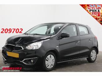 krockskadad bil auto Mitsubishi Space-star 1.0 Cool+ 5-Drs. Airco 2020/2