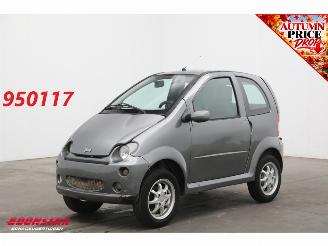 krockskadad bil brommobiel JDM City LMV Leder 2008/12