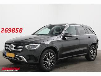 krockskadad bil auto Mercedes GLC 300e 4MATIC AMG Pano LED ACC Burmester AHK 2020/10