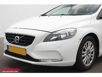 Volvo V-40 2.0 D2 Kinetic Cruise AHK SHZ Bluetooth picture 15
