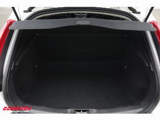Volvo V-40 2.0 D2 Kinetic Cruise AHK SHZ Bluetooth picture 34