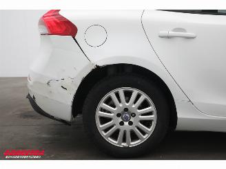 Volvo V-40 2.0 D2 Kinetic Cruise AHK SHZ Bluetooth picture 9