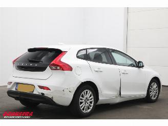 Volvo V-40 2.0 D2 Kinetic Cruise AHK SHZ Bluetooth picture 3