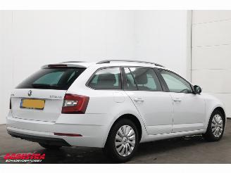 Skoda Octavia Combi 1.6 TDI Greentech Ambition Cruise Bluetooth Airco picture 3