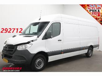 krockskadad bil bedrijf Mercedes Sprinter 311 CDI L4-H2 Cruise Navi Camera Airco 2021/3