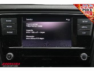 Skoda Octavia Combi 1.6 TDI Greentech Ambition Cruise Bluetooth Airco picture 15