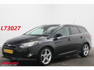 begagnad bil auto Ford Focus 1.6 EcoBoost Titanium Cruise Navi Camera PDC SHZ AHK Clima 2014/2