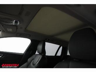 Volvo V-60 2.0 B3 Inscription Pano ACC Navi Virtual Leder Memory Leder SHZ Apple/Android Clima picture 12