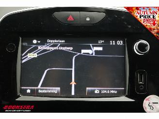 Renault Clio Estate 0.9 TCe Intens Cruise Navi Camera PDC Bluetooth Clima picture 25