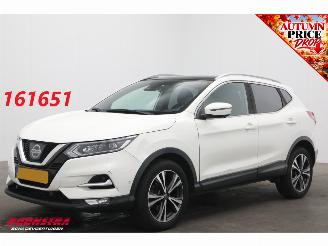 Schadeauto Nissan Qashqai 1.2 Aut. Tekna Pano Memory BOSE 360° SHZ Leder 2017/11