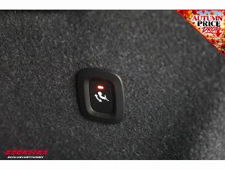 Volvo XC40 1.5 T3 Aut. Momentum Cruise Navi Virtual Apple/Android Camera PDC AHK picture 32