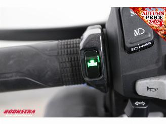 Honda  Forza 350 ABS Heizgriffe LED 3.813 km! picture 11