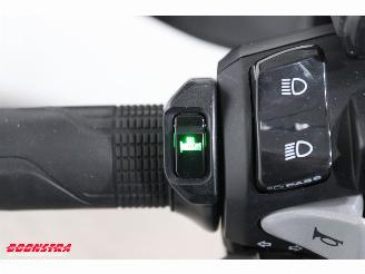 Honda  NC 750X DCT C-ABS Heizgriffe 9.962 km! picture 16
