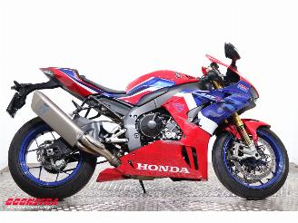 Honda  CBR 1000RR-R SP Fireblade eC-ABS LED Akrapovic Lap Timer Cruise picture 7