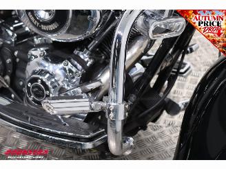Harley-Davidson  88 FLHRCI Road King Classic picture 9