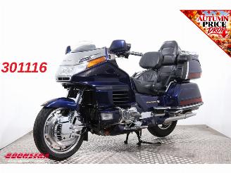 krockskadad bil motor Honda GL 1500 SE Gold Wing Orig NL Cruise Reverse 33.949 km! 2000/4