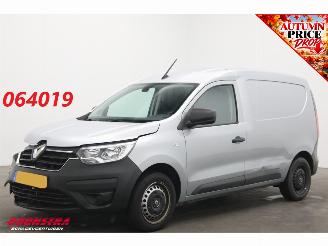 uszkodzony samochody ciężarowe Renault Express 1.5 dCi 95 Comfort Cruise Bluetooth PDC Airco 2024/1