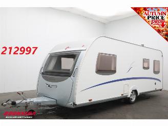 damaged caravans Burstner  Trecento 525 TL Middenkeuken Lengtebed 2006/2