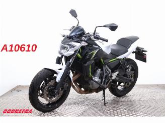 damaged passenger cars Kawasaki  Z650 ABS 35 KW 2017/4