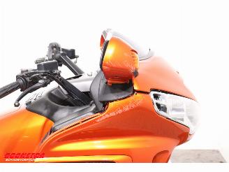 Honda GL 1800 Gold Wing Dual C-ABS Deluxe Reverse Cruise picture 11