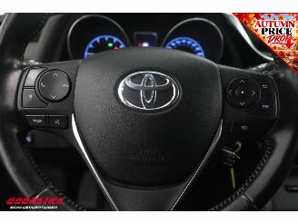 Toyota Auris 1.3 Aspiration Cruise Navi Camera Bluetooth Clima picture 18