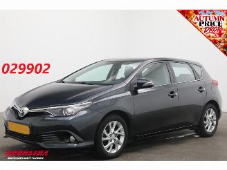 Toyota Auris 1.3 Aspiration Cruise Navi Camera Bluetooth Clima picture 1