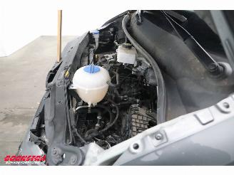 Volkswagen Crafter 35 2.0 TDI Aut. L3H3 Exclusive Navi Virtual Apple/Android Camera PDC picture 11