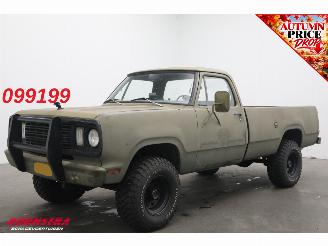 ocasión vehículos comerciales Dodge W200 M884 Army 5.2 Mopar Aut. 4x4 Belastingvrij! 1977/6