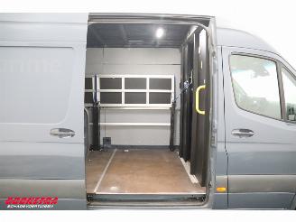 Mercedes eSprinter 55 kWh Camera Airco Bluetooth picture 6