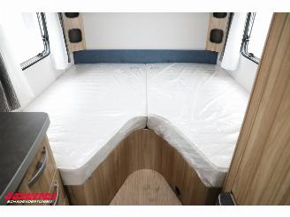 Eriba  Nova Light 442 Elegance Luifel Lengtebed Middenkeuken LMV picture 14