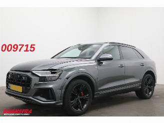 skadebil auto Audi Q8 55 TFSI Quattro S-Line Pano 360° ACC SBL SHZ LED Matrix Leder 2020/1