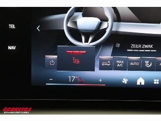 BMW 1-serie 116 M Sport Design H/K Criuse Navi Virtual SHZ Apple/Android Camera PDC Clima picture 31