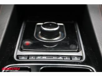 Jaguar F-Pace 2.0 Portfolio AWD Pano Meridian HUD Camera AHK Memory Clima picture 24
